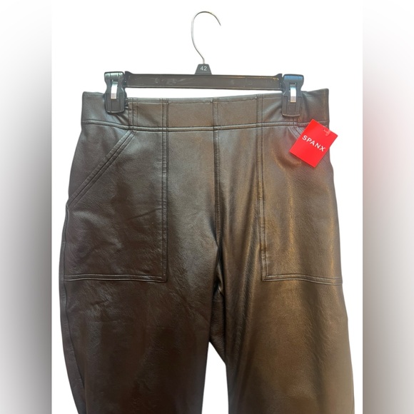 SPANX Leather Like Joggers - Picture 5 of 9